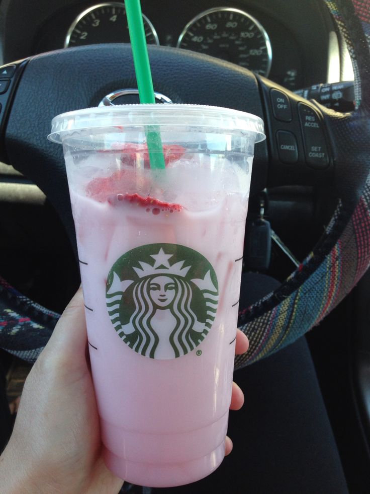 Calories In Strawberry Acai Refresher With Coconut Milk