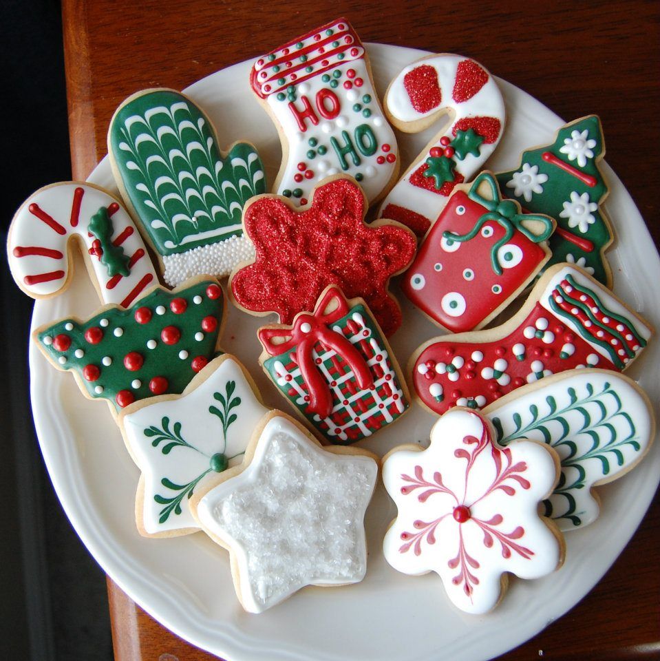 Christmas Cookies With Royal Icing