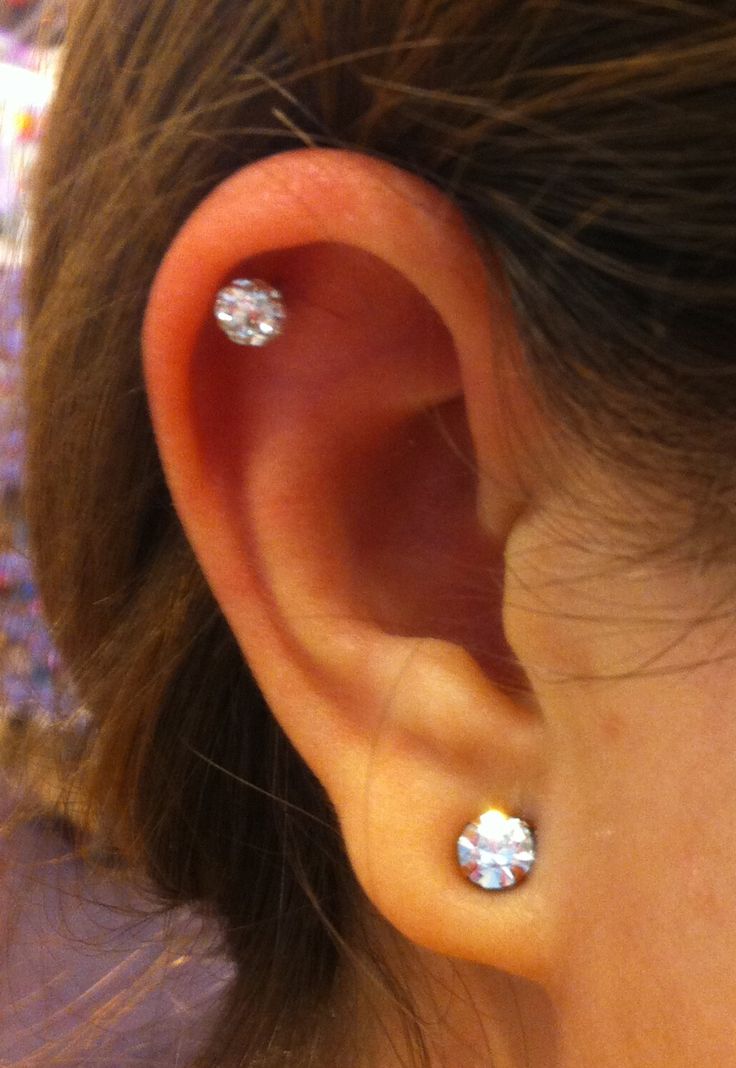 Claires Ear Piercing Under 18