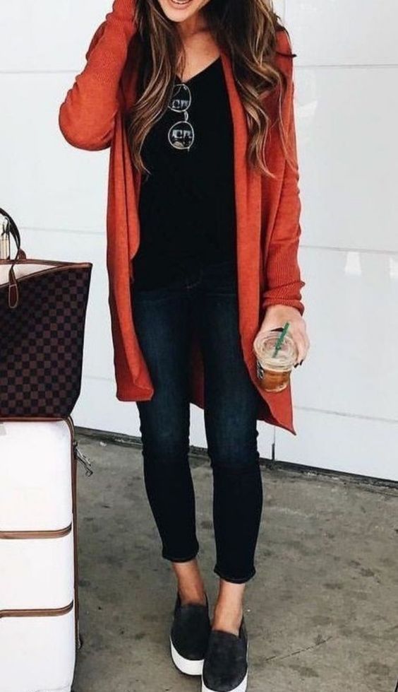 Dark Jeans Fall Outfits
