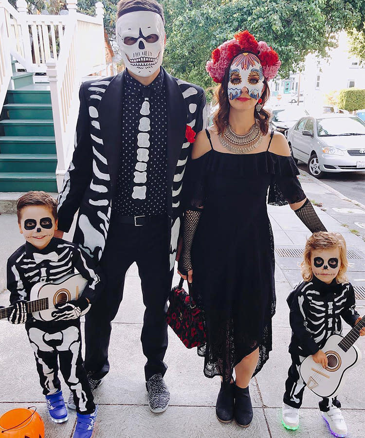 Family Halloween Costumes For 6
