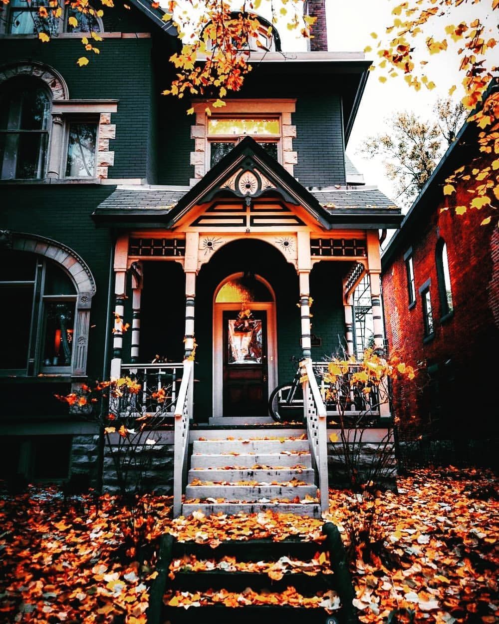 Halloween Aesthetic House