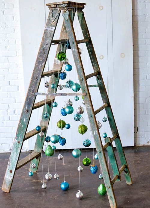 Hanging Ladder Christmas Tree