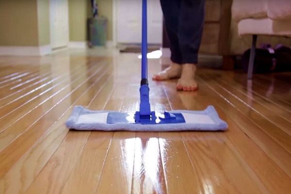 Hardwood Floor Mop Solution