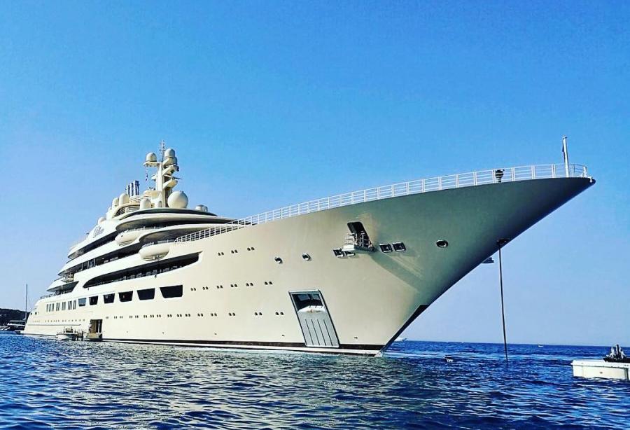 How Much Is The Dilbar Yacht