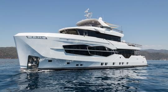 Luxury Yacht For Sale Uk