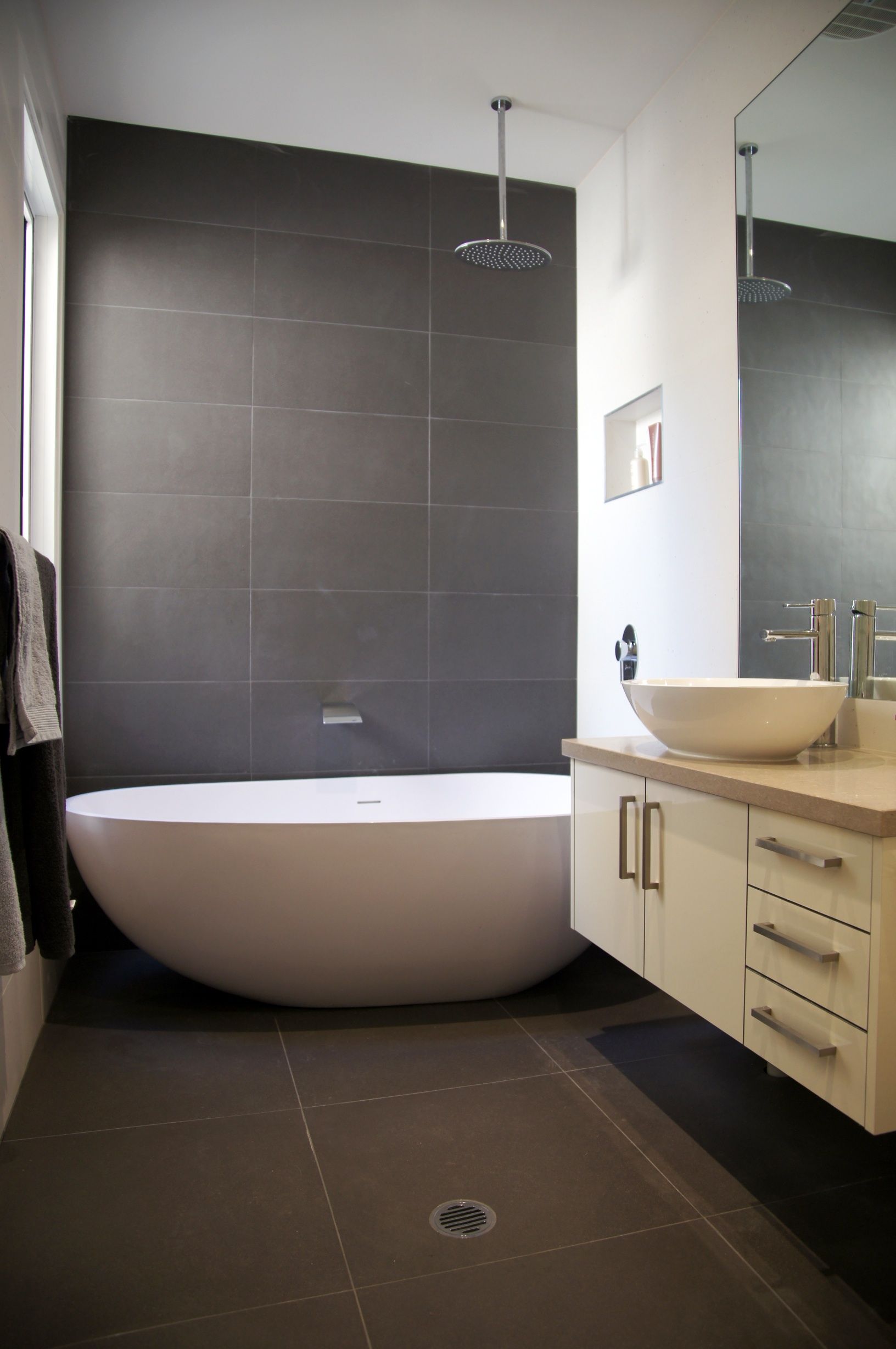 Modern White And Grey Bathroom Tiles