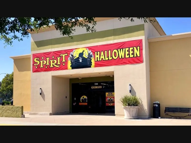 Spirit Halloween Clarksville Tn