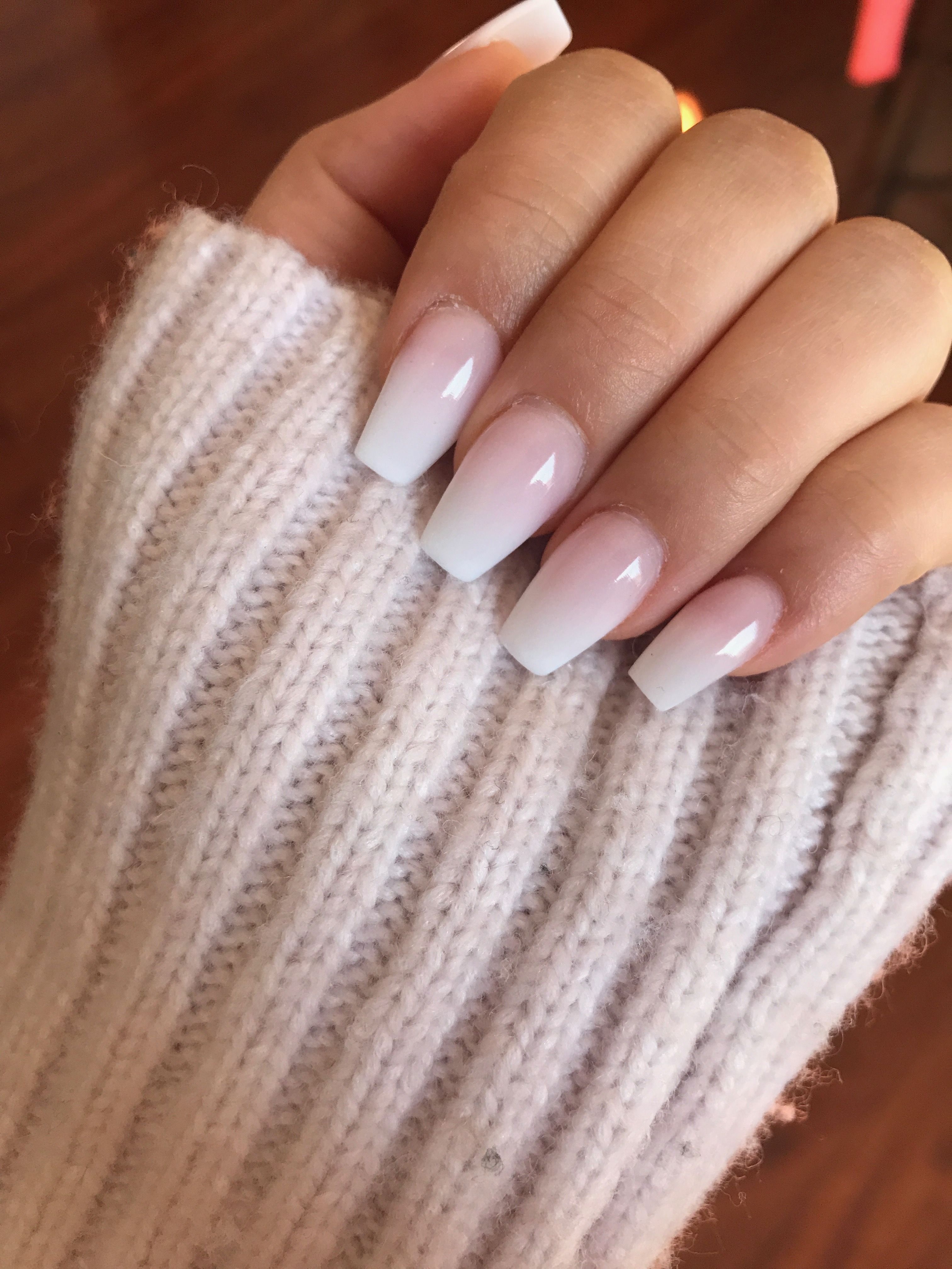 Winter Ombre Coffin Nails